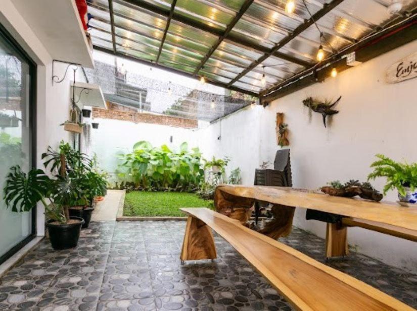 Stylish Villa At Green Apple U 35A Cipanas Puncak Sindanglaya Eksteriør billede